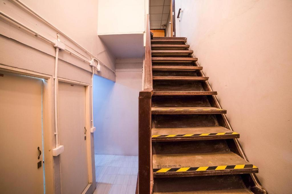 Oyo 480 Lemon Siam Hostel Bangkok Zewnętrze zdjęcie