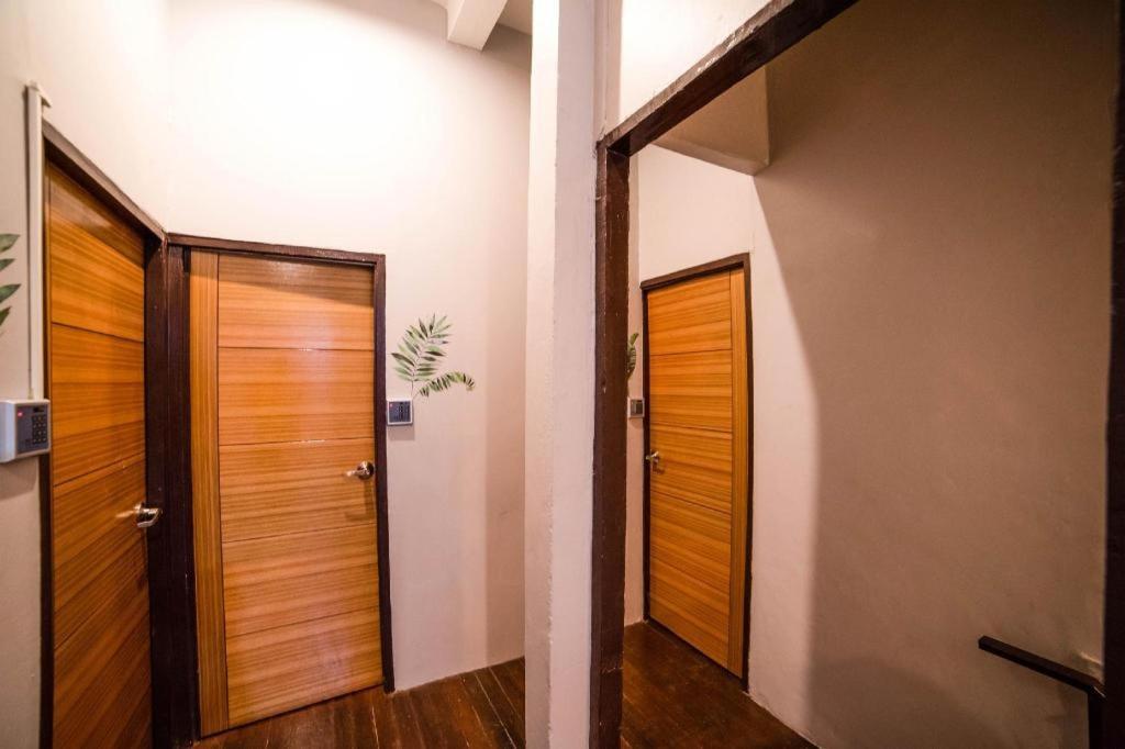 Oyo 480 Lemon Siam Hostel Bangkok Zewnętrze zdjęcie