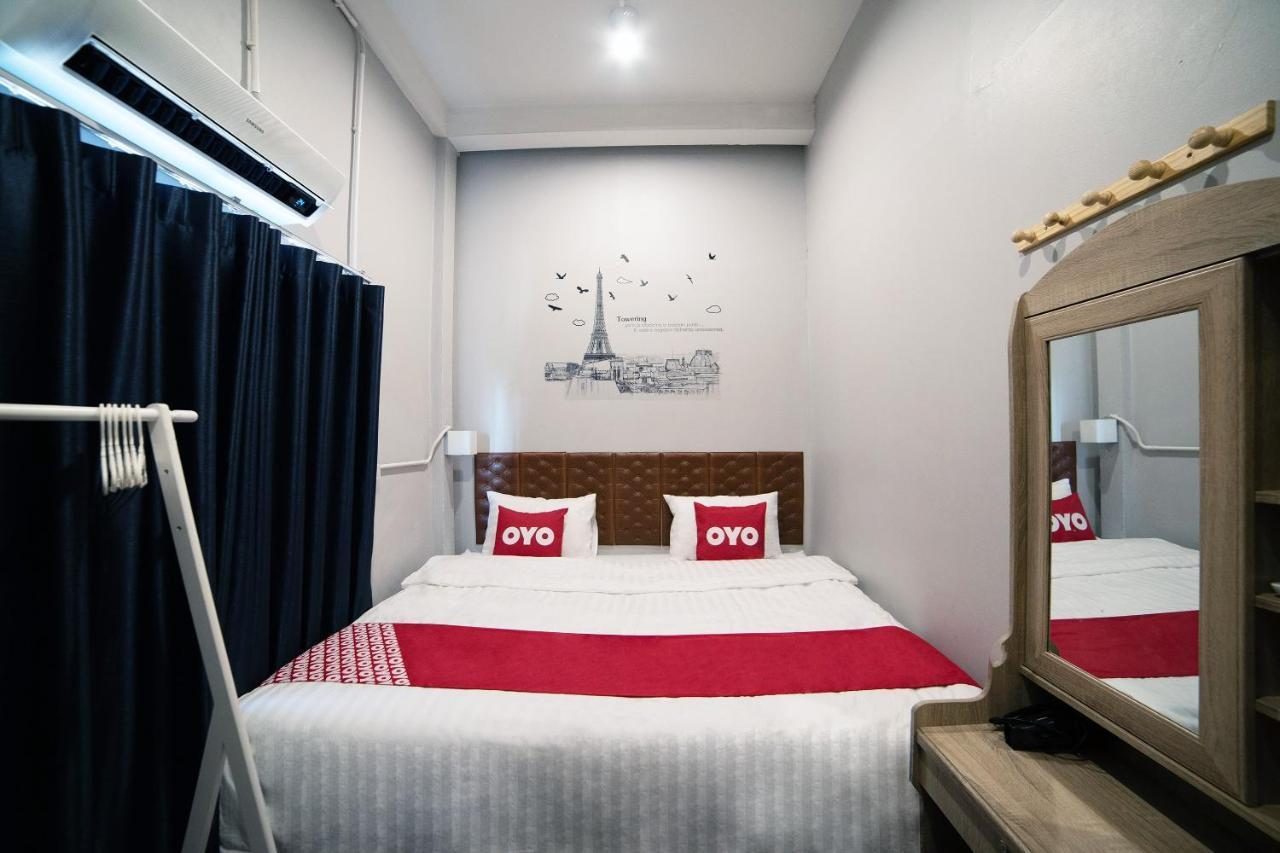 Oyo 480 Lemon Siam Hostel Bangkok Zewnętrze zdjęcie